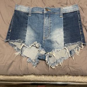 H&M stretch shorts